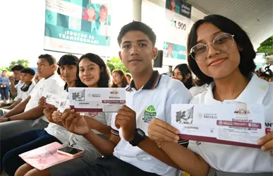 ¿Cuándo se entrega la tarjeta Bienestar a los becados de Jóvenes Escribiendo el Futuro?