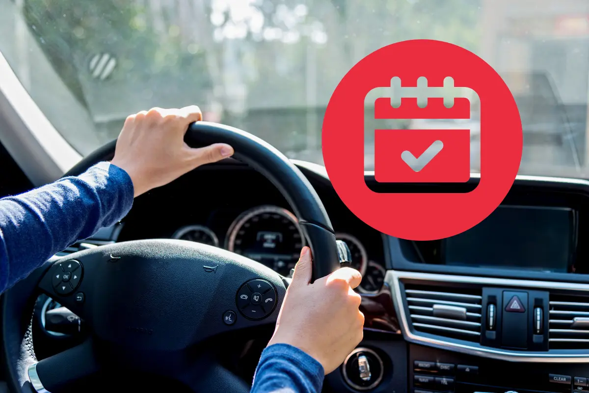 Persona manejando automóvil con diseño de calendario | Canva Pro