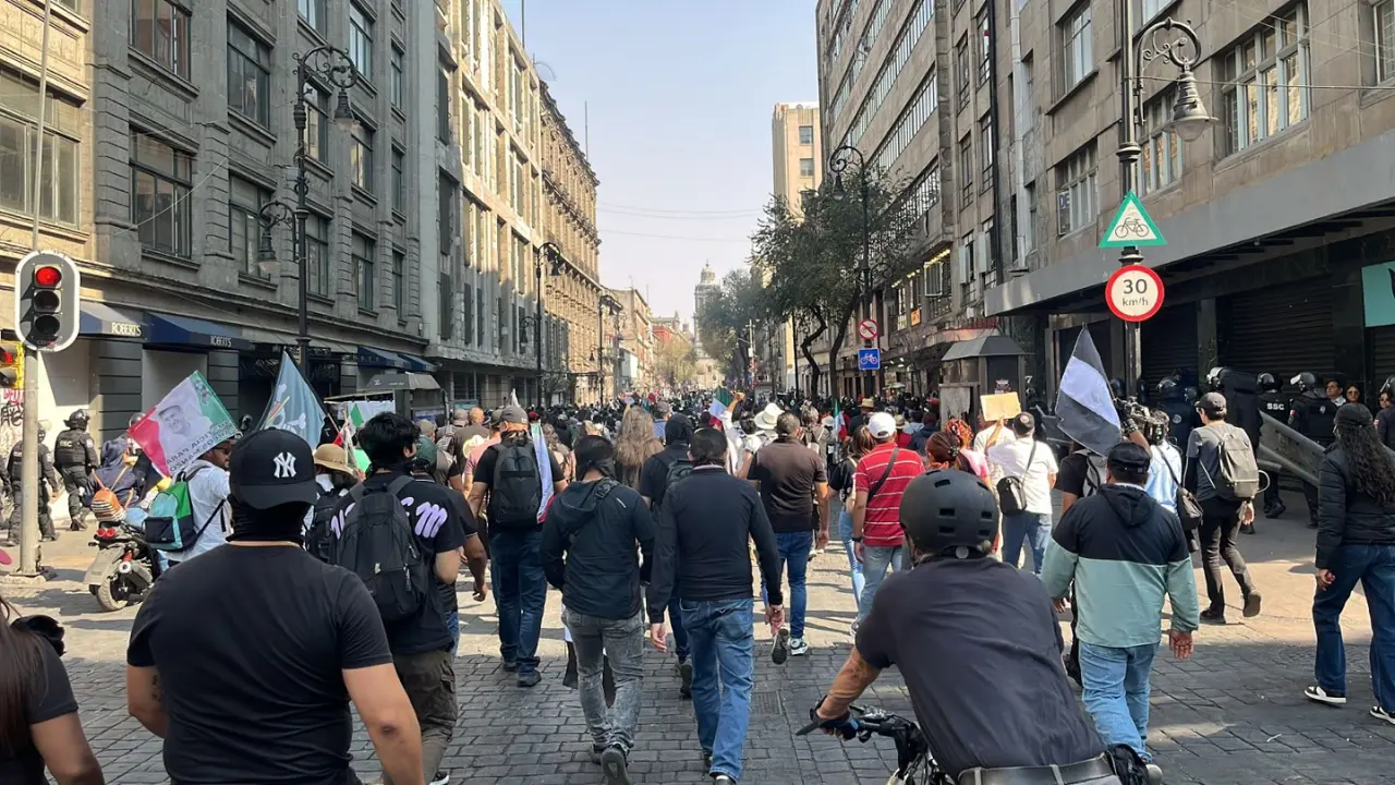 Diariamente, diferentes personas se reúnen para realizar marchas, bloqueos y más en CDMX. Foto: Luis Antonio Alfaro