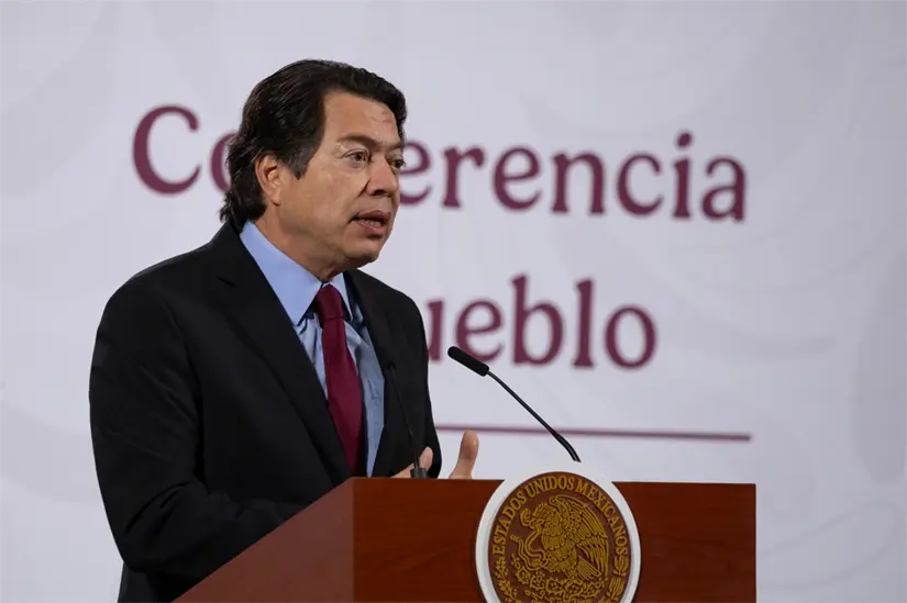 imagen recuadro Mario Delgado en conferencia de prensa del 21 de noviembre. Foto: Presidencia de la República