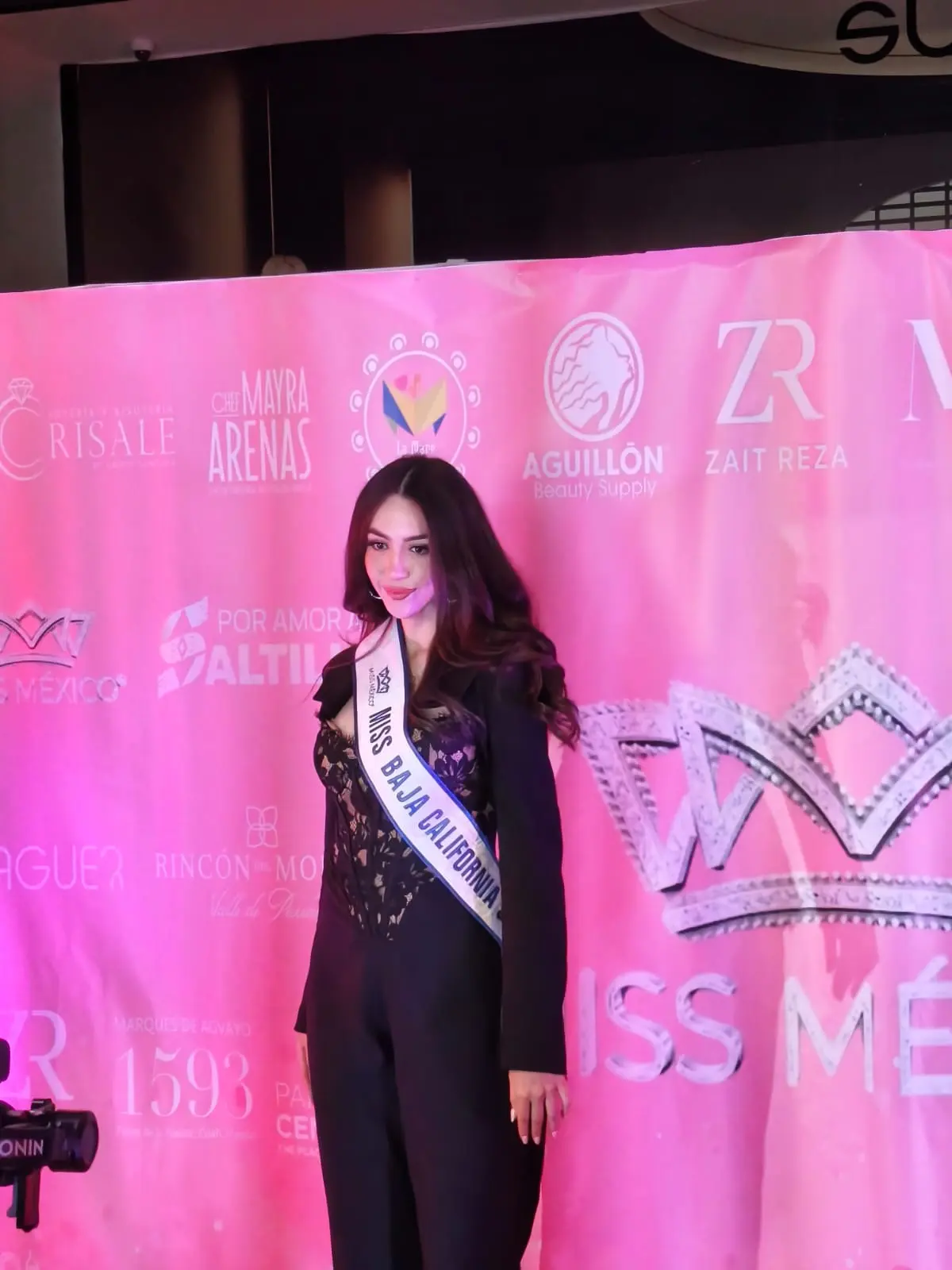 imagen recuadro Las candidatas recorrerán puntos emblemáticos de Saltillo | Foto: Marco Juárez