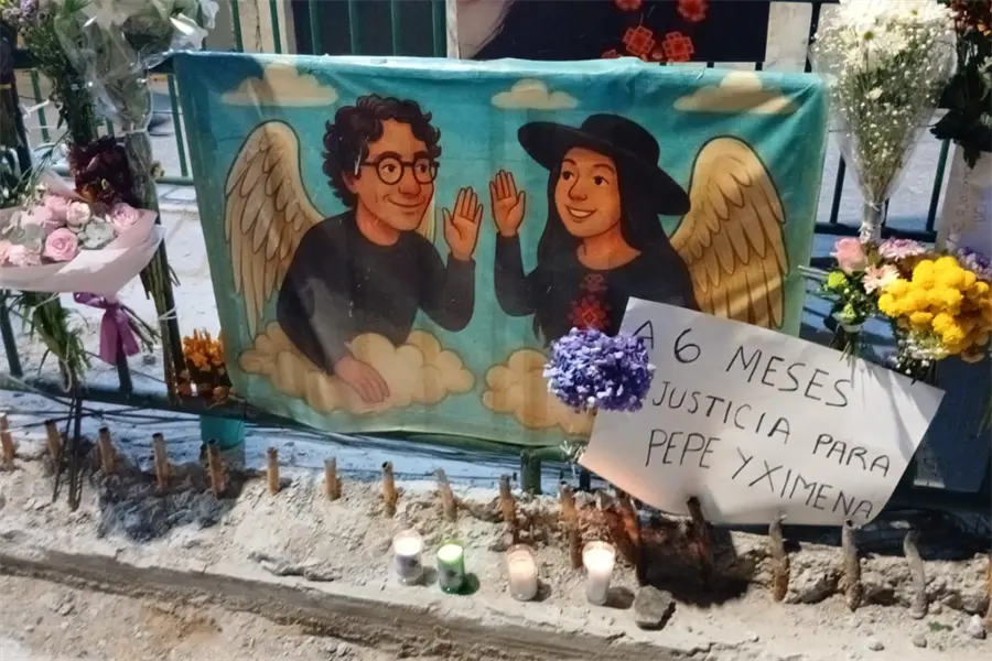 Realizan homenaje a seis meses del asesinato de Ximena Guzmán y José Muñoz en Calzada de Tlalpan, CDMX