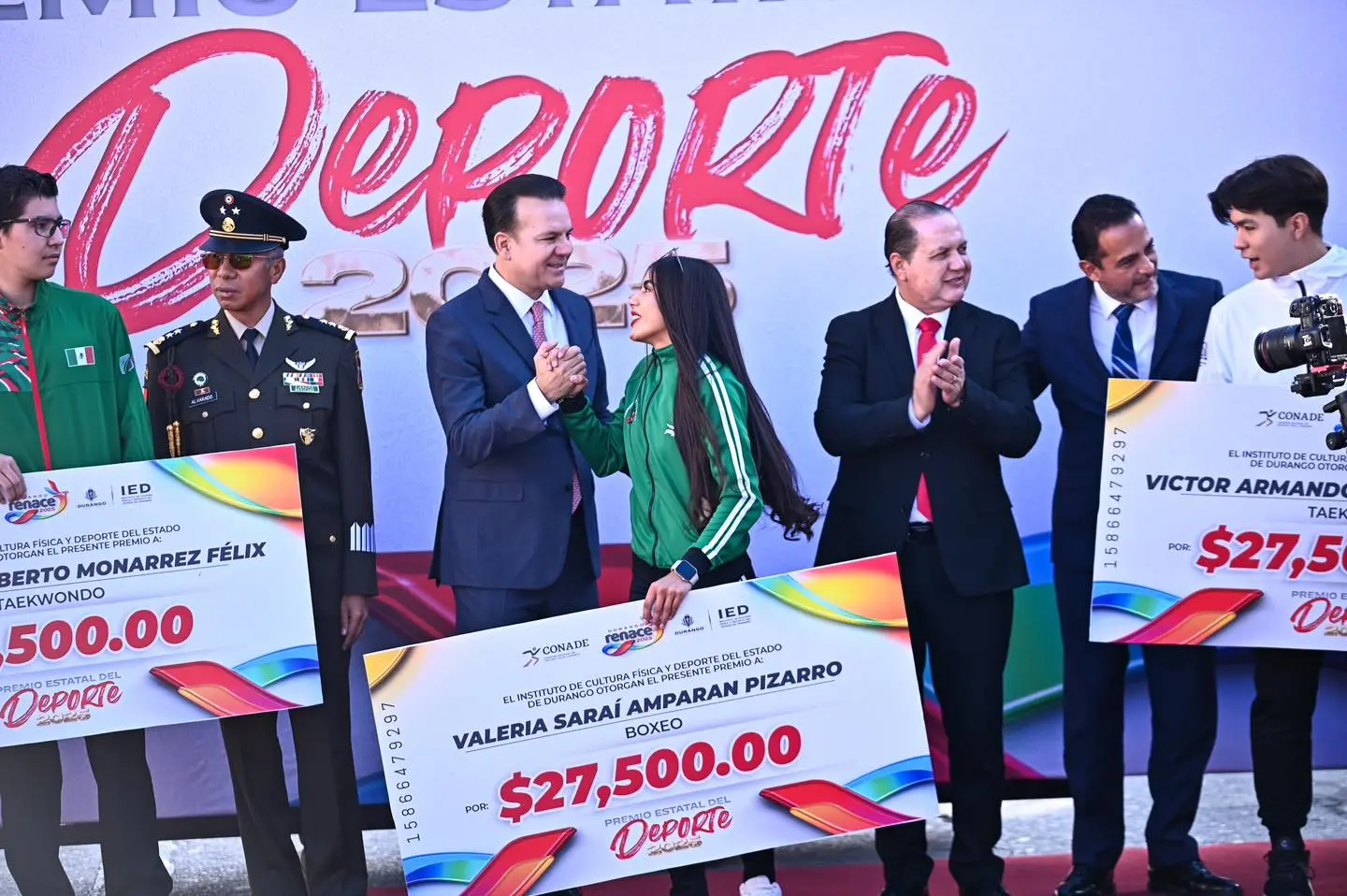 Entrega Esteban Villegas el Premio Estatal del Deporte a destacados duranguenses