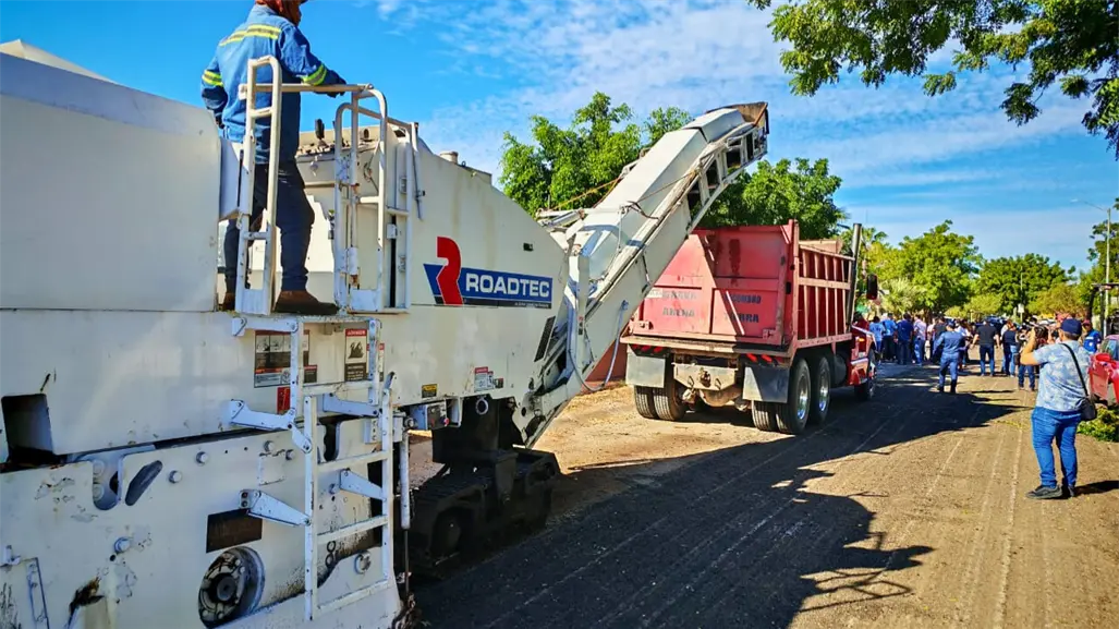 Reencarpetado en La Paz llega a Villas del Encanto; el programa cubrirá 14 vialidades en la ciudad