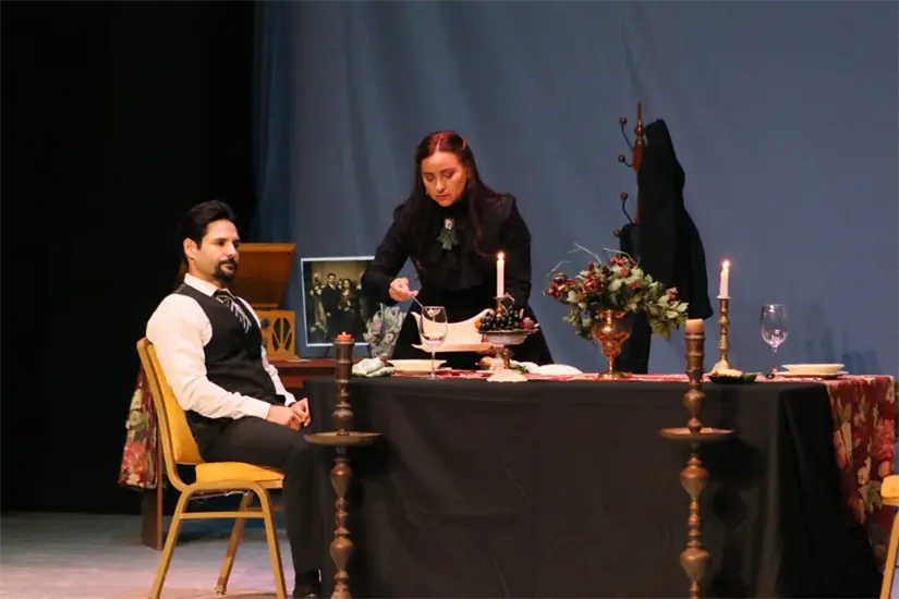 imagen recuadro Puesta en escena de Una Discusión Marital. Foto: Teatro Juárez La Paz / Facebook,.