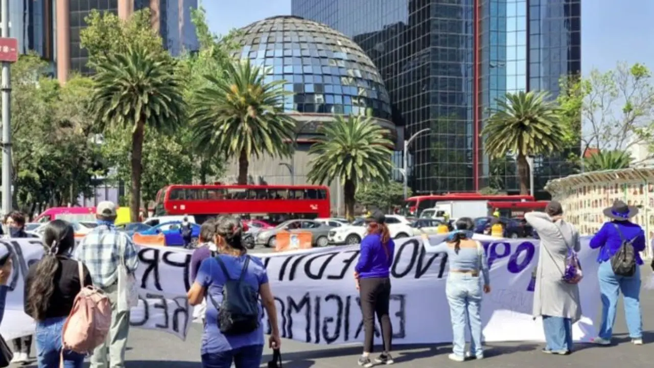 Corte a la circulación en calles de CDMX debido a una marcha. Foto: X (@OVIALCDMX)