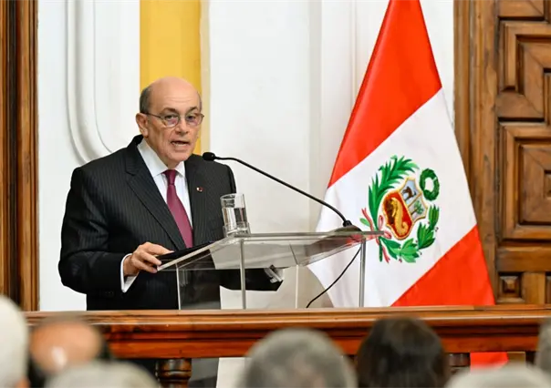 Perú asegura que respetará las inmunidades diplomáticas de México en su país