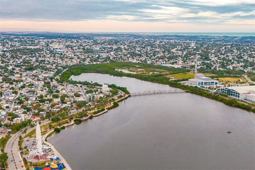 Laguna del Carpintero en Tampico. Foto: Axel Hassel