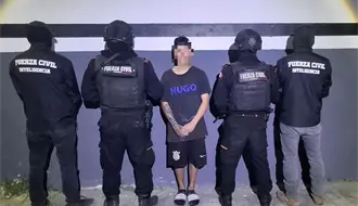 Detienen a menor con decenas de dosis de presunta droga en operativo en Escobedo