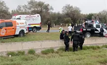 Vuelca patrulla de Fuerza Civil en Escobedo Vuelca patrulla de Fuerza Civil en Escobedo