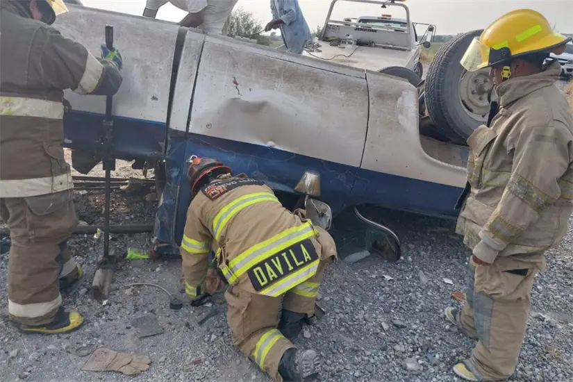 Volcadura en General Terán deja dos muertos y activa operativo de PCNL. Foto: PCNL