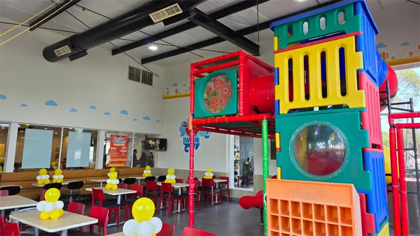 imagen recuadro Sucursal Church's en Ciudad Victoria estrena nueva imagen. FOTO | POSTA