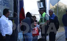 Guardia Nacional asiste a 20 niñas varadas tras accidente en carretera Tula-Victoria Guardia Nacional asiste a 20 niñas varadas tras accidente en carretera Tula-Victoria
