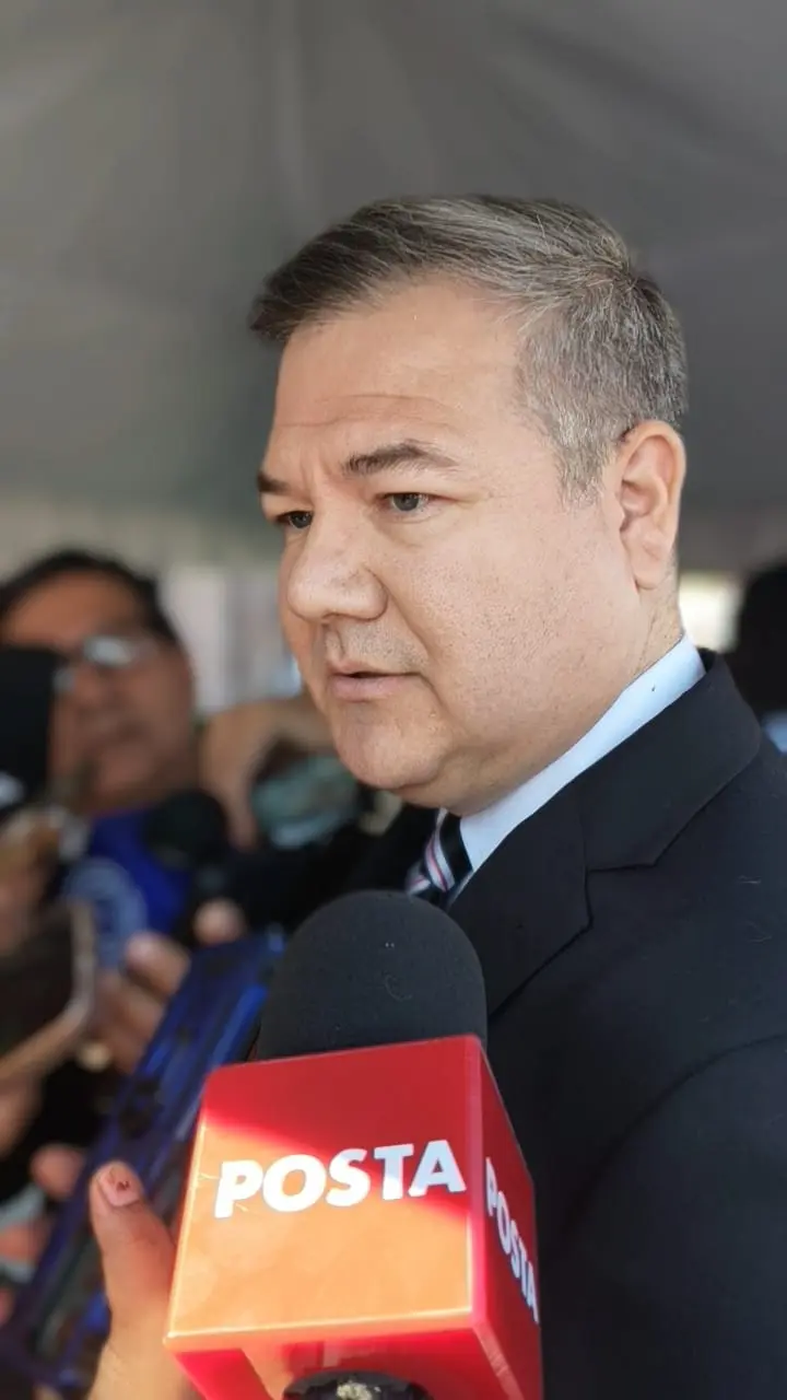 imagen recuadro Presidente de la Comisión de Derechos Humanos del Estado de Coahuila en entrevista con medios de comunicación / Foto: Marco Juárez