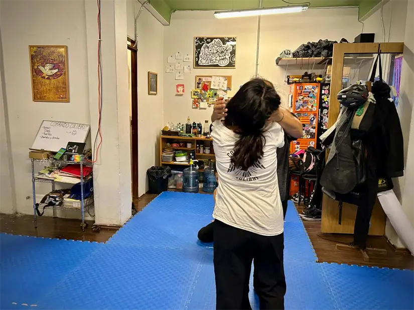 imagen recuadro Comando Colibrí enseña a las mujeres a defenderse de la violencia de género Foto: Paola Arziri Paz