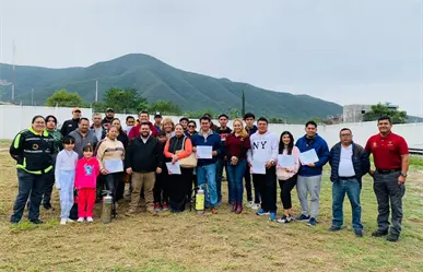 Comerciantes listos para la venta de pirotecnia con apoyo de Protección Civil