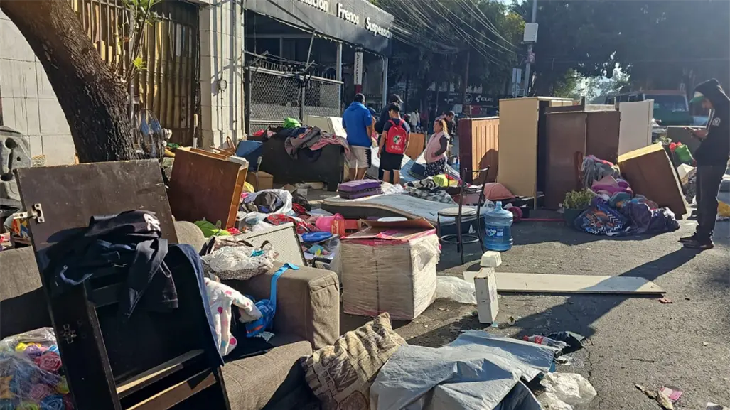 Desalojan a 50 personas en San Rafael durante operativo nocturno en CDMX