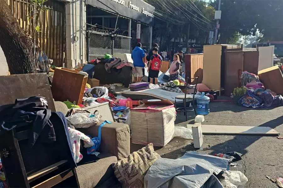 Desalojan a 50 personas en San Rafael durante operativo nocturno en CDMX