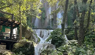 Parque Cola de Caballo: las mejores rutas para un paseo en familia durante el invierno