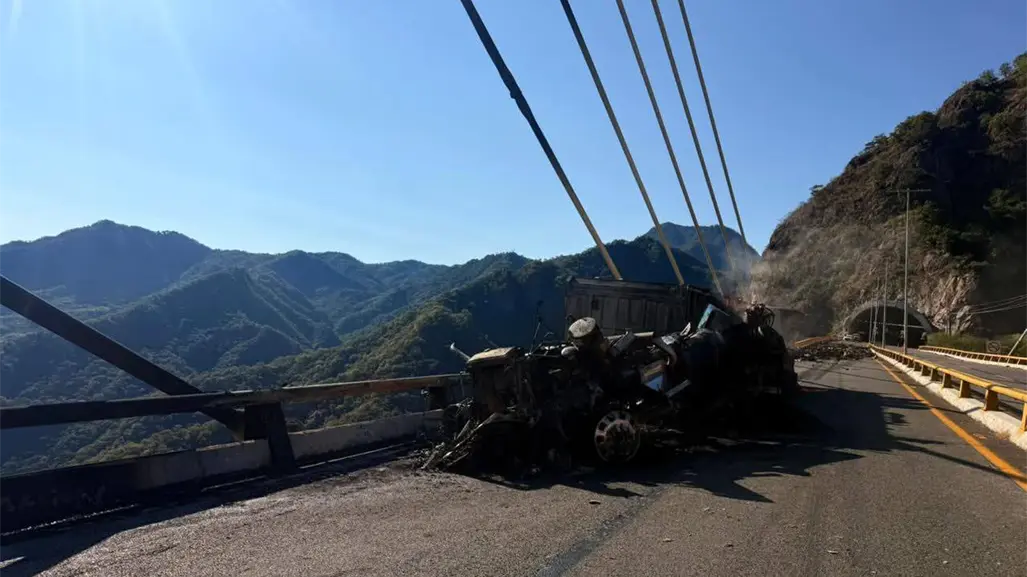 La Supercarretera Durango - Mazatlán está cerrada en este tramo desde el domingo 23 de noviembre