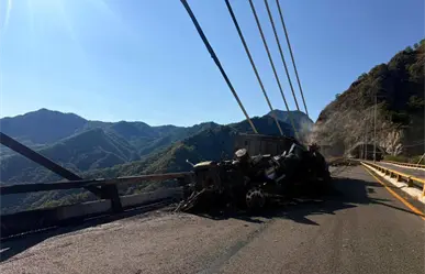 La Supercarretera Durango - Mazatlán está cerrada en este tramo desde el domingo 23 de noviembre