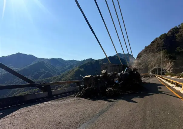 La Supercarretera Durango - Mazatlán está cerrada en este tramo desde el domingo 23 de noviembre