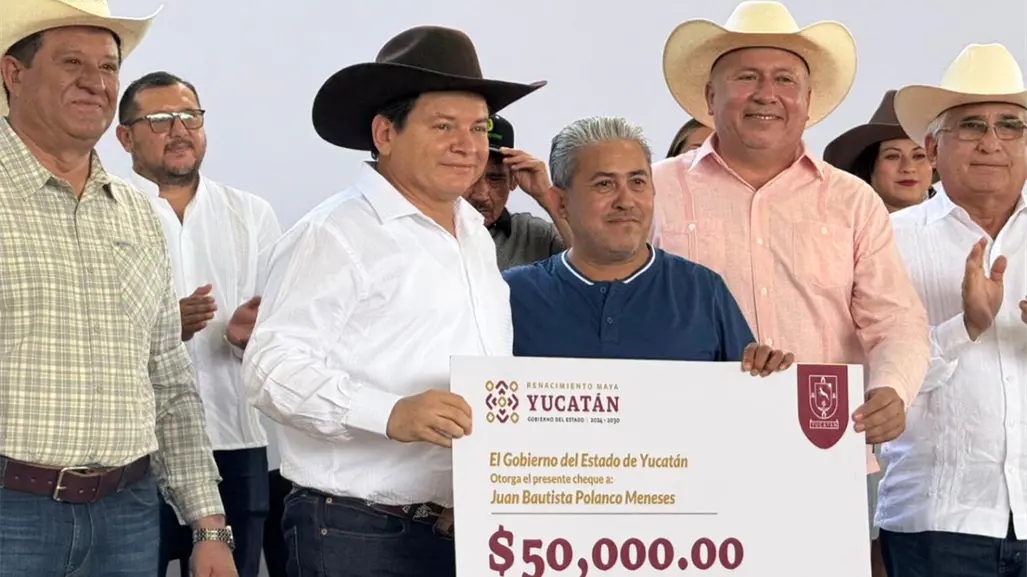 Celebran el Día del Productor Agropecuario en Xmatkuil y distribuyen apoyos del campo en Yucatán