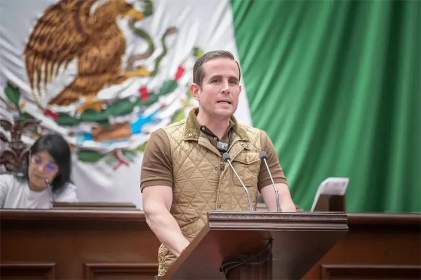 imagen recuadro Carlos Alejandro Bautista Tafolla diputado local de Michoacán, FOTO: Facebook (Carlos Alejandro Bautista Tafolla)