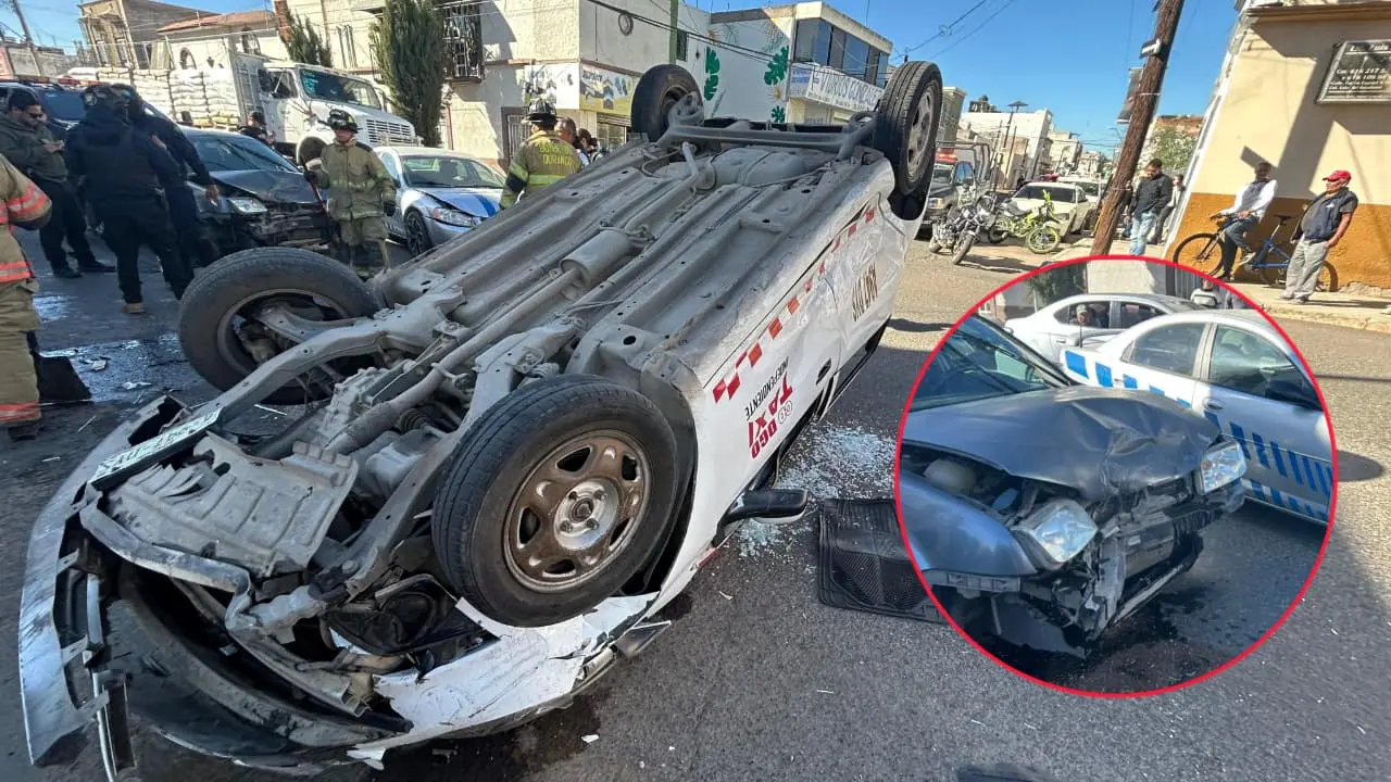 VIDEO | Choque en zona centro de Durango provoca volcadura y cuantiosos daños
