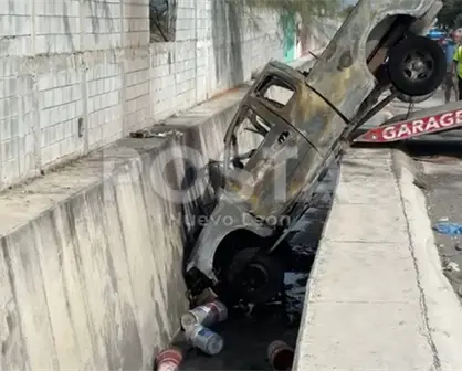 VIDEO I Asalto violento en Monterrey: Padre e hijo son atacados y les incendian su camioneta en La Alianza