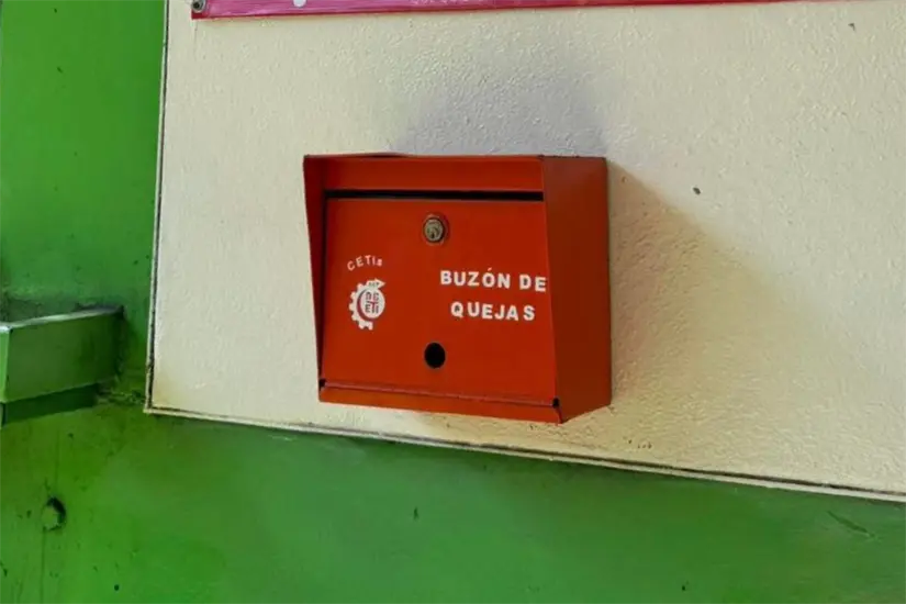 imagen recuadro La Dirección General de Educación Tecnológica e Industrial ha instalado buzones en sus escuelas en Tamaulipas. Foto: Axel Hassel