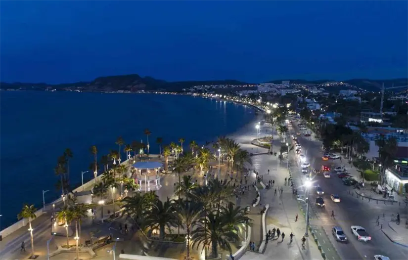 imagen recuadro La Paz cuenta con zonas turísticas durante diciembre, con acceso a playas y actividades al aire libre. Foto: Go La Paz