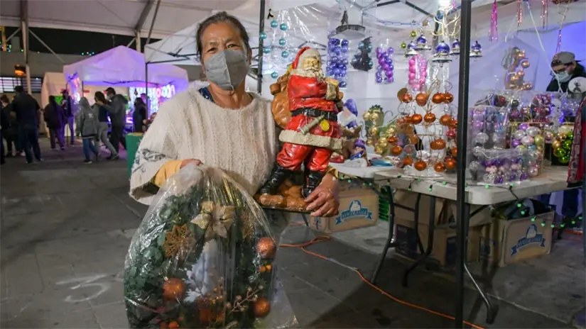 imagen recuadro Haz tus compras de manera segura y en compañía de toda la familia en el tianguis navideño del Edomex. | Foto: Especiales