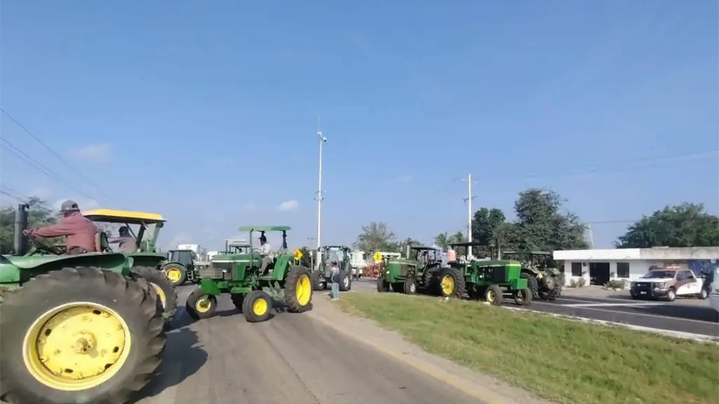 EN VIVO | Vuelven a cerrar puntos carreteros en Tamaulipas
