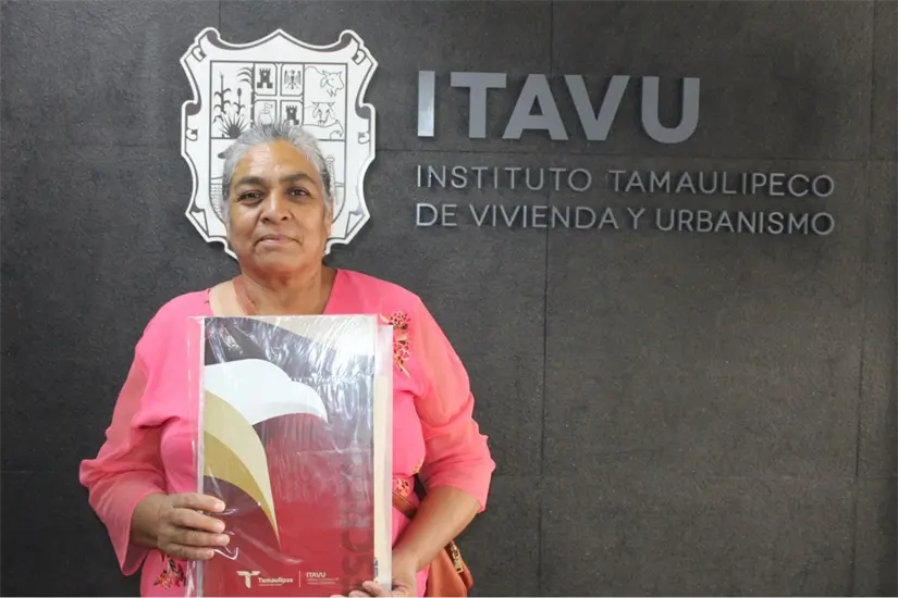 imagen recuadro Beneficiaria de escrituración a través del ITAVU. Foto: Carlos García