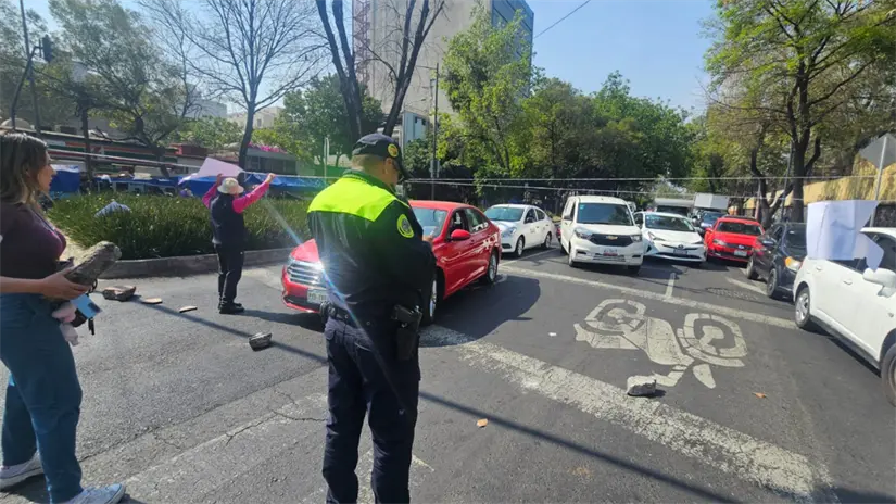 Manifestación por abuso sexual en CDMX, policía en la zona| Foto: Luis Antonio Alfaro