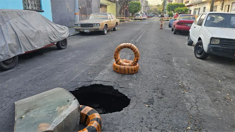 imagen recuadro Socavón en Iztacalco. Foto: Ramón Ramírez