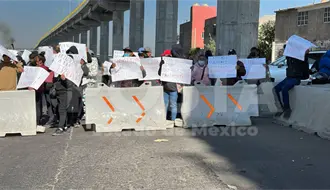 Megabloqueo de transportistas en Edomex paraliza accesos por más de seis horas