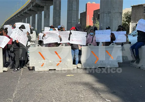 Megabloqueo de transportistas en Edomex paraliza accesos por más de seis horas