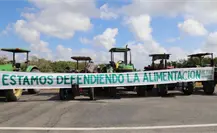 Agricultores paralizan el tráfico industrial de Altamira para exigir atención a Claudia Sheinhaum Agricultores paralizan el tráfico industrial de Altamira para exigir atención a Claudia Sheinhaum