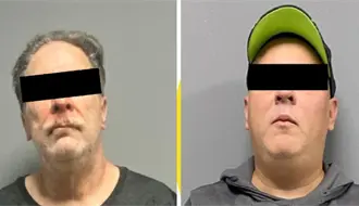 Se agarran a golpes tras choque y acaban detenidos en Santiago, Nuevo León