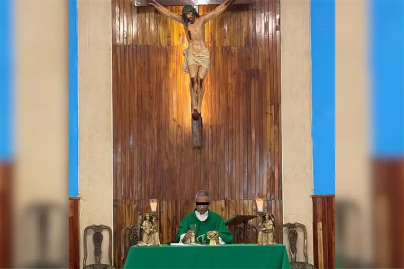 imagen recuadro El sacerdote Ernesto