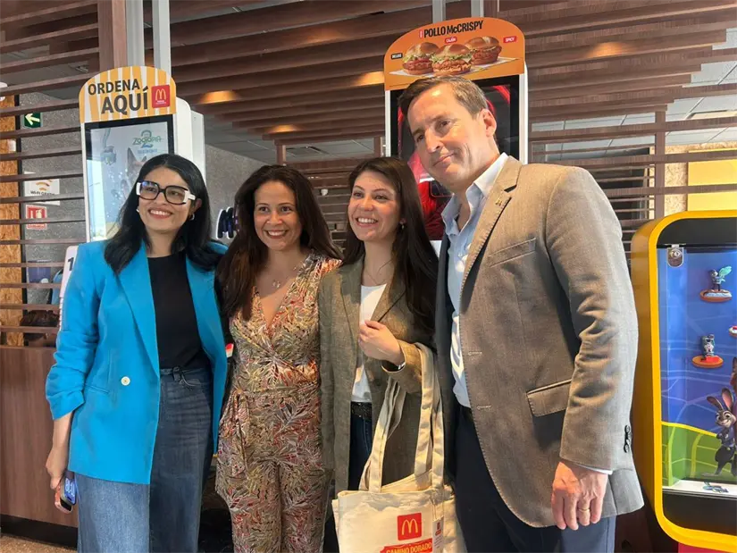 imagen recuadro McDonald’s abre su primera sucursal en Apodaca, consolidando su papel en la generación de empleo y su enfoque en la sostenibilidad. Foto: Rosy Sandoval