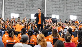 Tarjeta Ayudamos Nuevo León: Samuel refuerza compromiso con las mujeres de Cadereyta