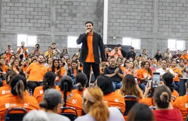 Tarjeta Ayudamos Nuevo León: Samuel refuerza compromiso con las mujeres de Cadereyta