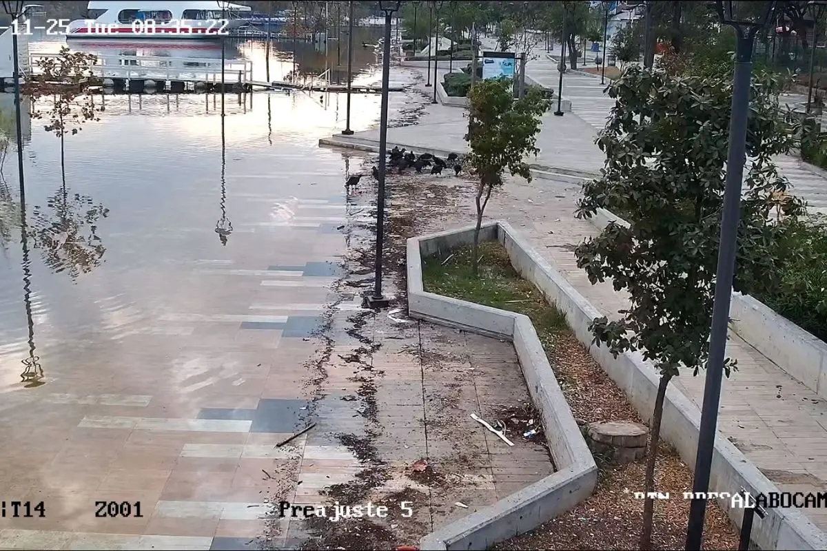 Realizan desfogue controlado en la presa La Boca. Foto: @LCAlatorre