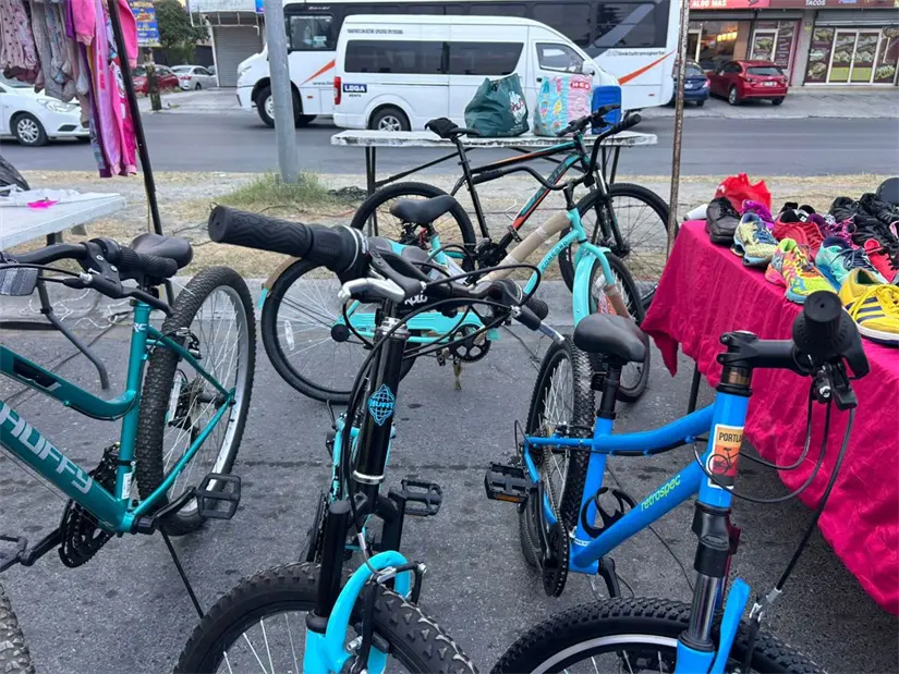 El mercadito de Los Ébanos cuenta con un puesto de bicicletas para todos los gustos y presupuestos. Foto: Rosy Sandoval
