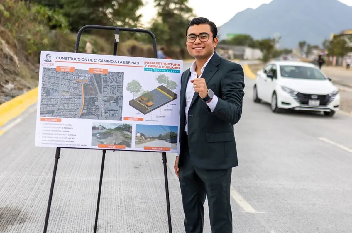 El alcalde de Juárez, Félix Arratia, entregó la pavimentación de Camino a las Espinas para mejorar la movilidad en la zona. Foto: Gobierno de Juárez