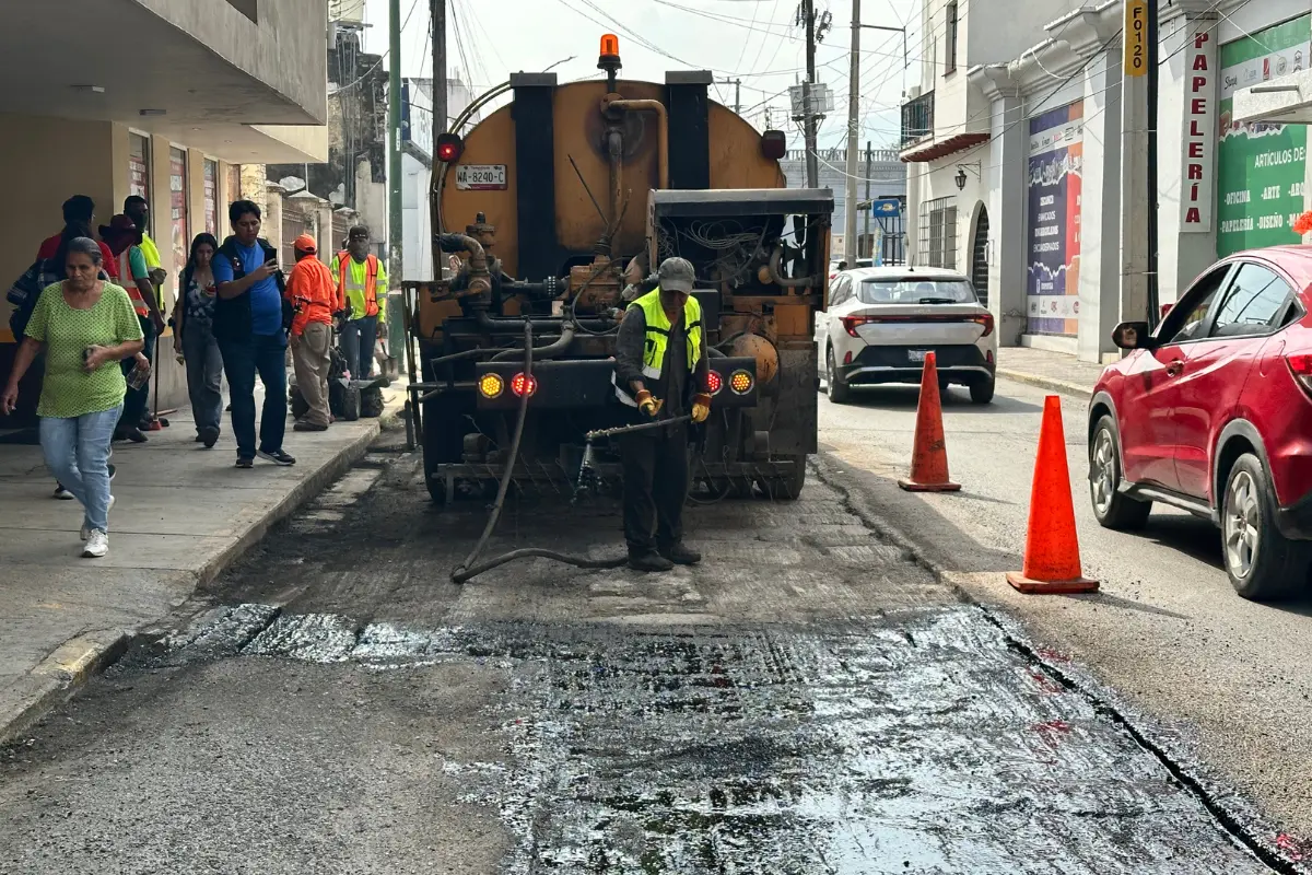A la fecha, los esfuerzos han resultado en una superficie reparada que ya supera los 15 mil metros cuadrados. Foto: Daniel Espinoza