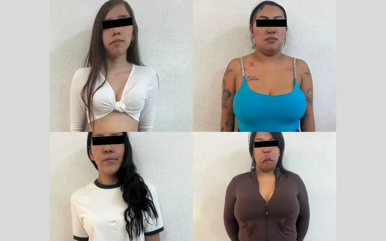 Las cuatro mujeres detenidas, identificadas como Mía Yasire, Melany Paola, Getsemaní Sinay y Yobana Yazarela, fueron capturadas en Plaza Aragón. Foto: Especial
